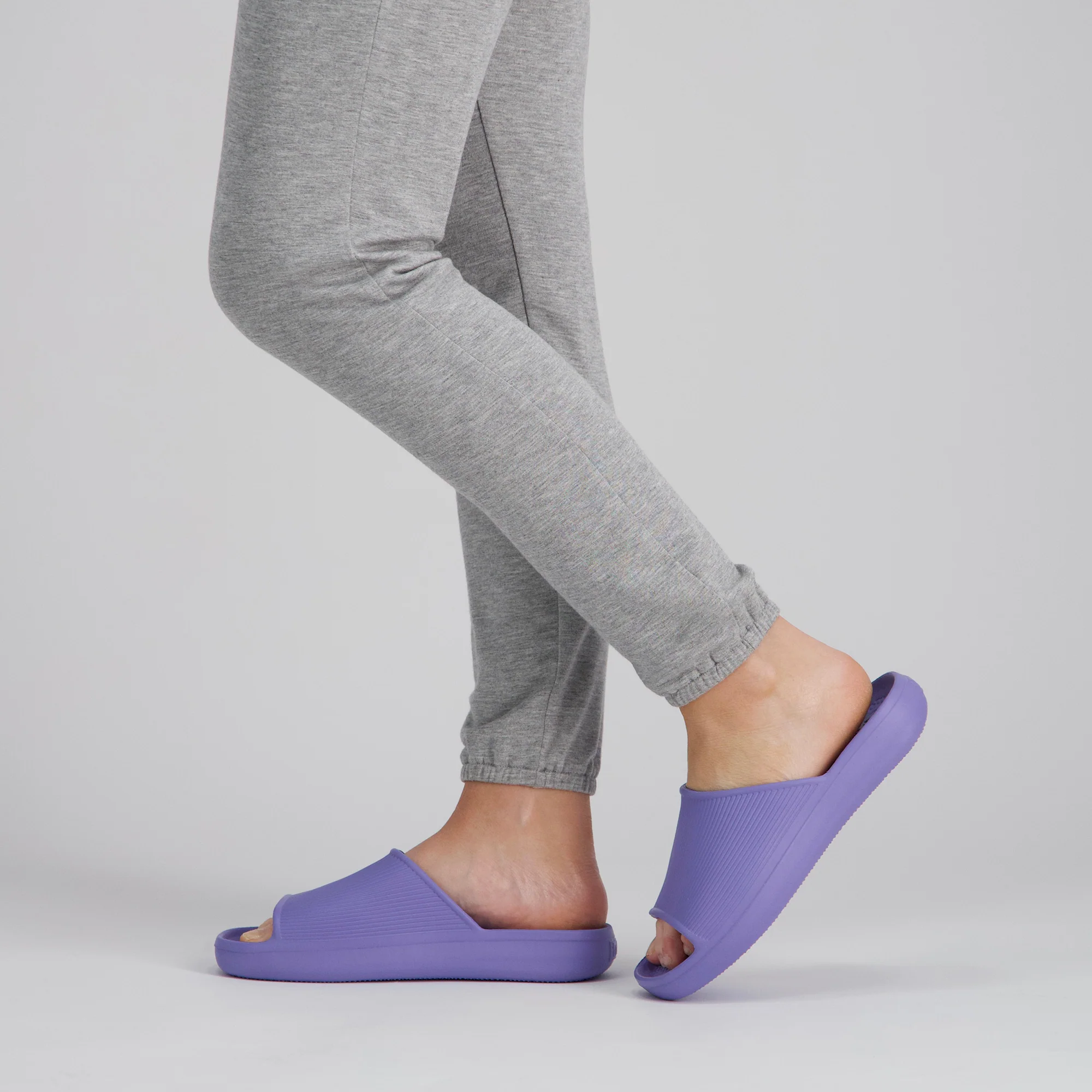 Women's Ribbed Platform Slide - Image 18