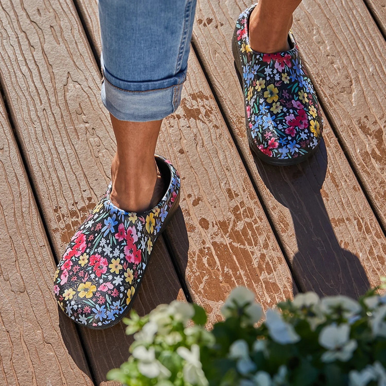 Women's Bailey Clog - Image 40
